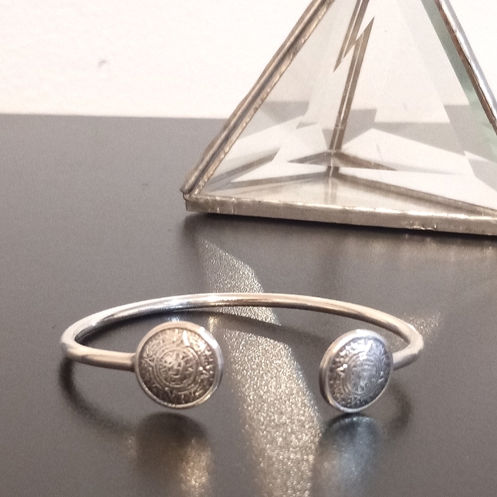 Sterling Aztec calender cuff - Picture 8 of 15